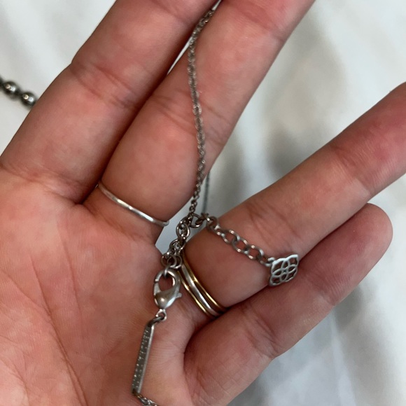 Silver & White Kendra Scott Necklace - Picture 3 of 3